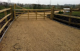 Trellis and Gates from Hartley Landscapes